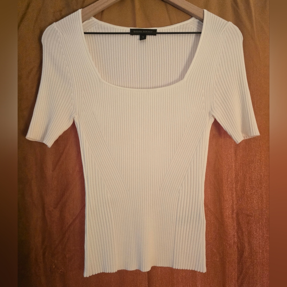 Banana Republic Ivory Ribbed Knit Tee